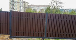 Купить распашные ворота из штакетника Усолье-Сибирское, цена от 2746 руб.